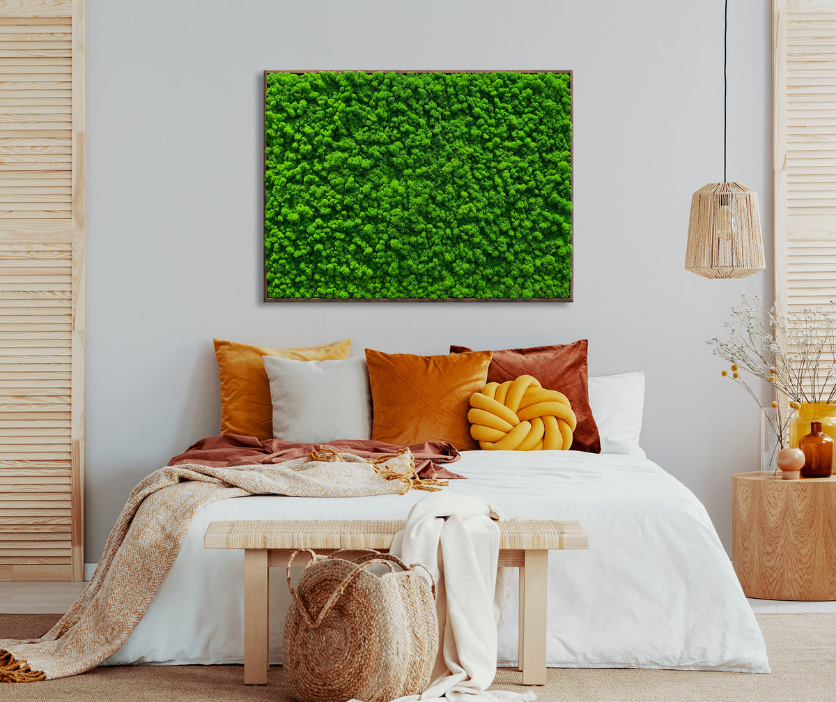 Moosbild "Rentiermoos" 70x110 cm, schwarzer Rahmen (lieferbar ab November)