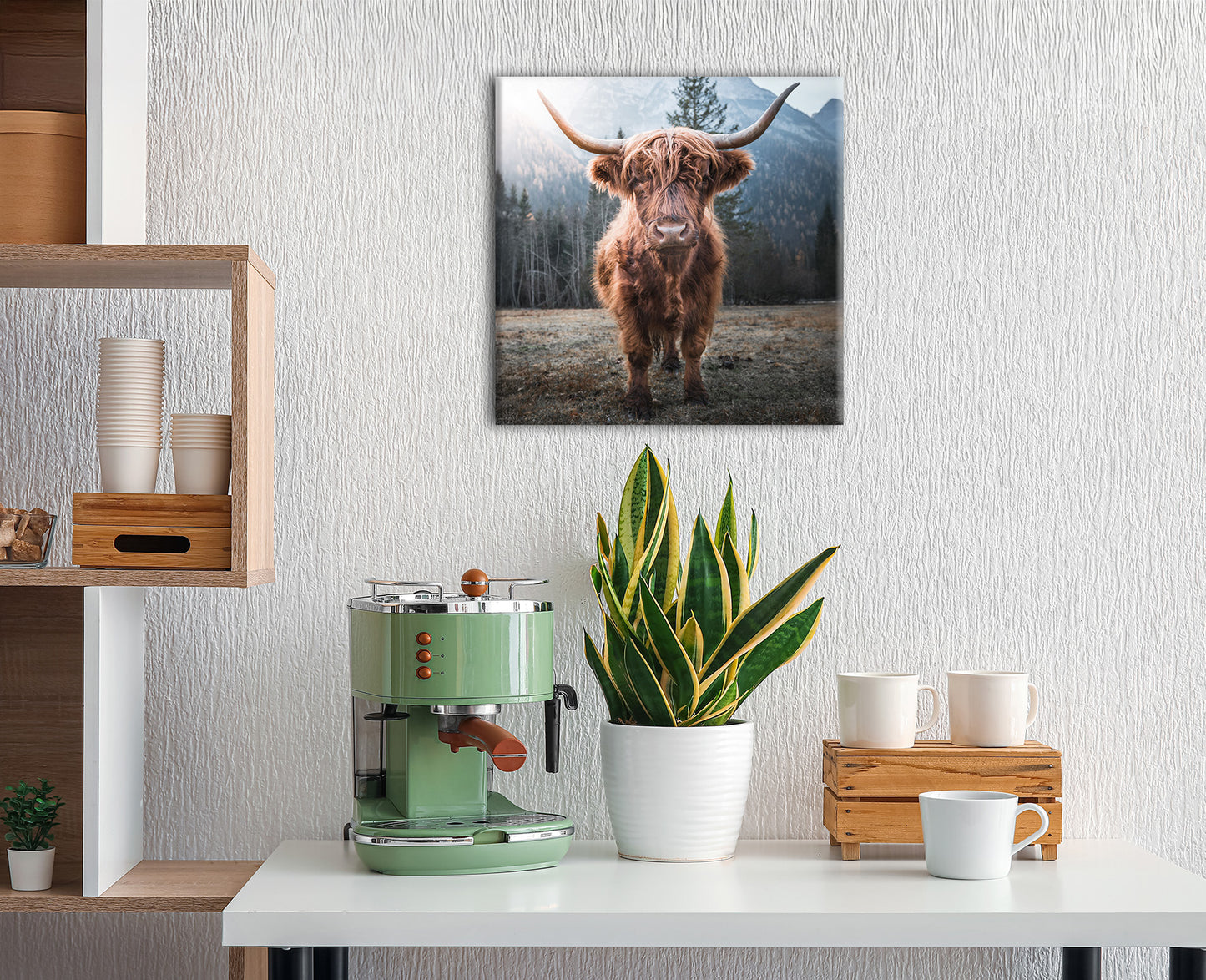 Wandbild HOCHLANDRIND VOR WALD 35x35 cm – Leinwandbild Keilrahmen Deko modern - Ambiente 2