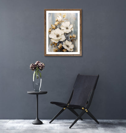 Wandbild gerahmt WEISSE BLUMEN MIT GOLDENEN AKZENTEN 40x50 cm – Elegante Wanddeko modern - Ambiente 1
