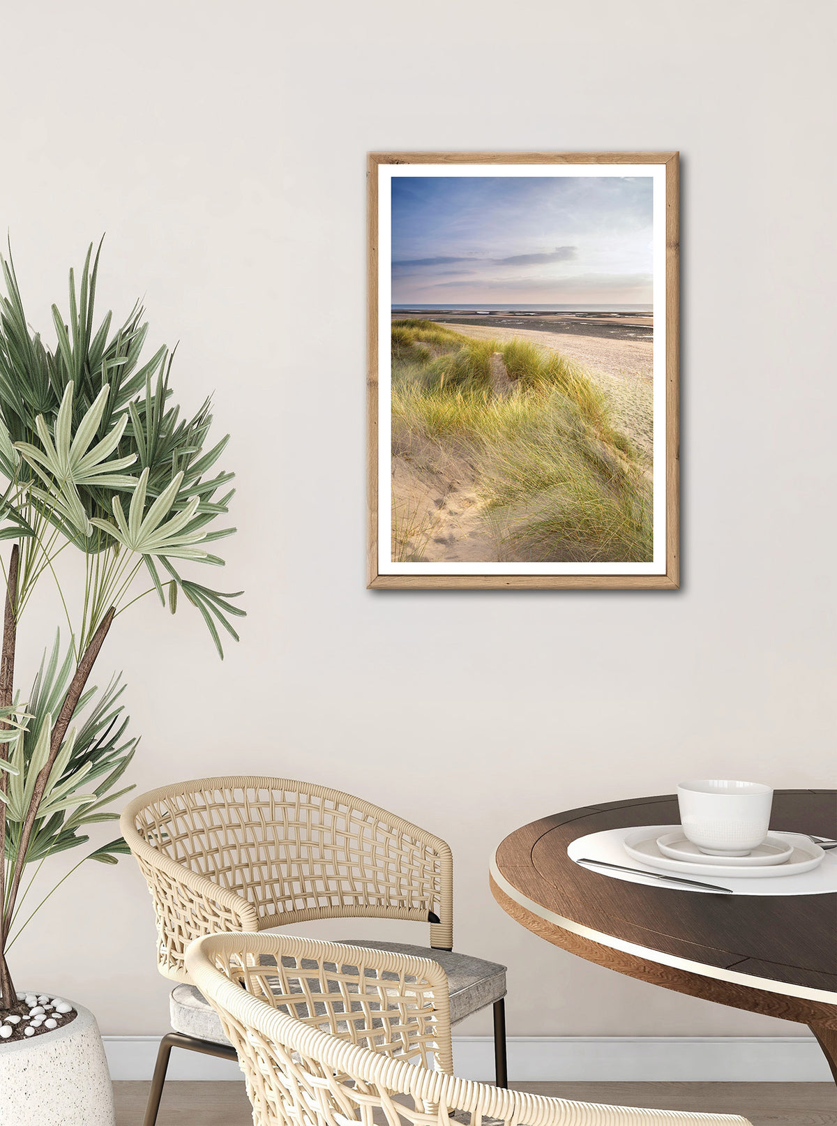 Wandbild gerahmt STRAND 50x70 cm – Sommerliches Küstenmotiv - Ambiente 2