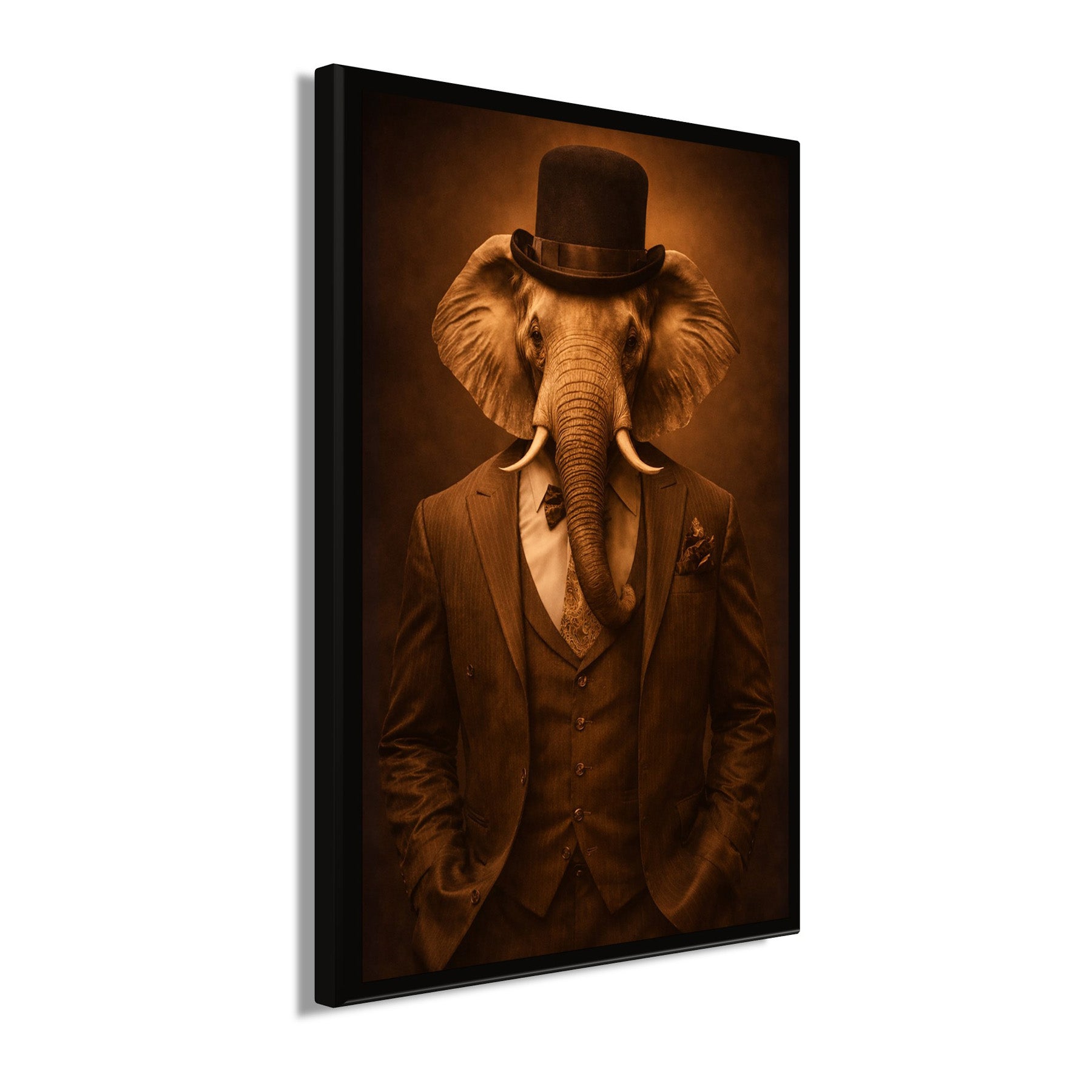 Wandbild gerahmt ELEFANT IM ANZUG 50x70 cm – Modernes Glamour Portrait - Seitenansicht