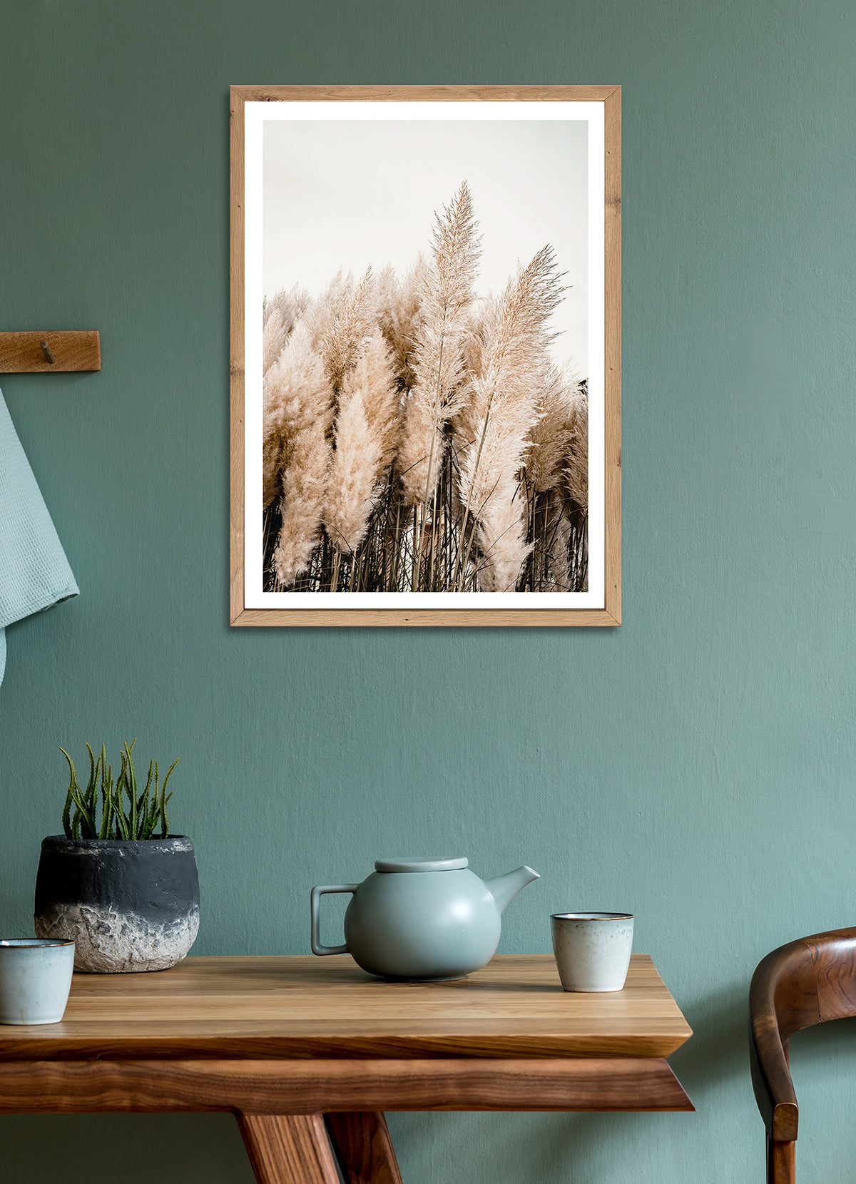 Wandbild gerahmt PAMPASGRAS 50x70 cm – Natürliches Gräsermotiv in Beige - Ambiente 3