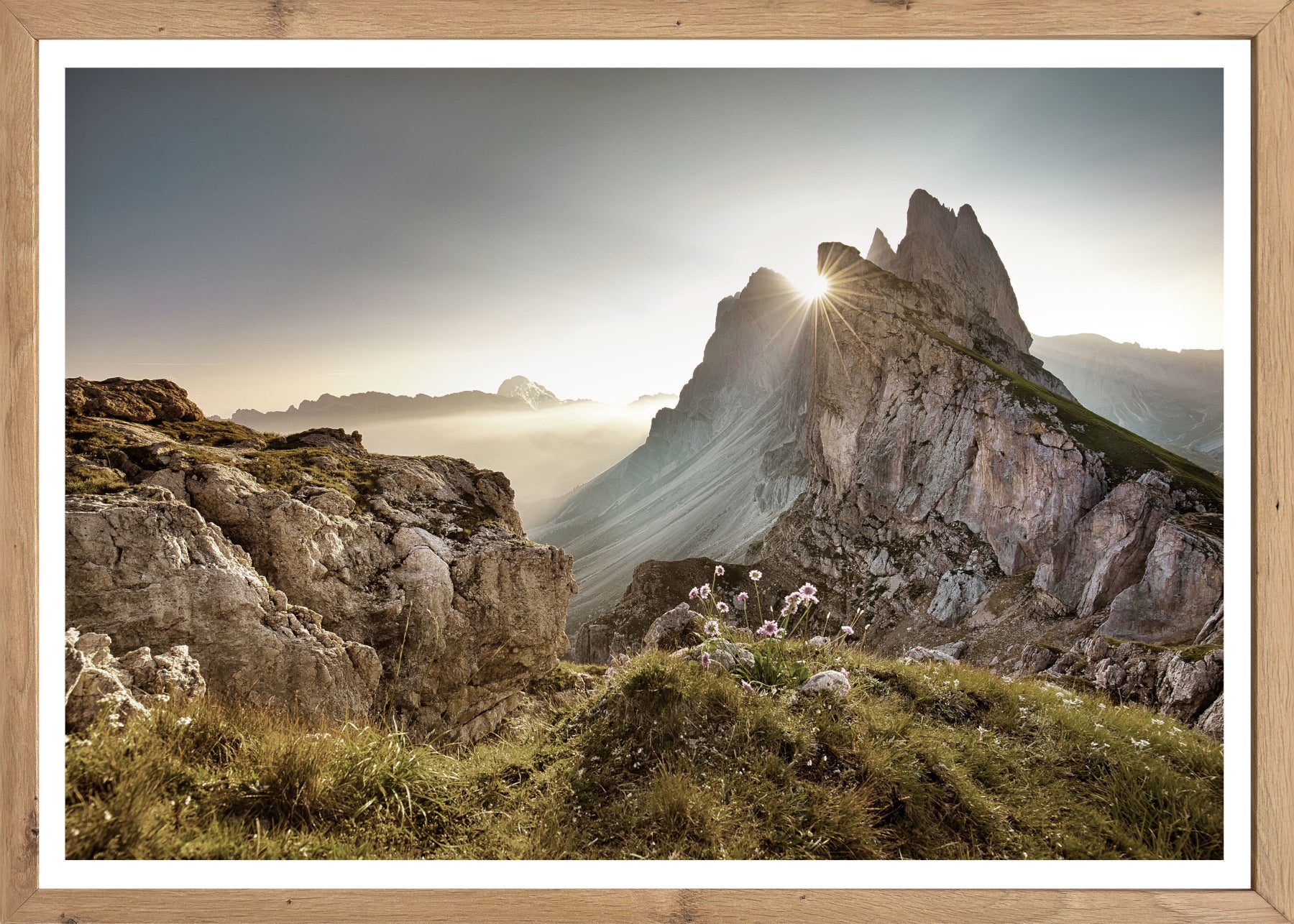 Wandbild gerahmt BERGE SONNENAUFGANG 50x70 cm – Landschaftsbild Alpen Panorama