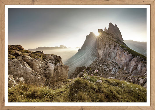 Wandbild gerahmt BERGE SONNENAUFGANG 50x70 cm – Landschaftsbild Alpen Panorama